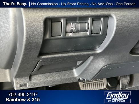 New 2025 Subaru Crosstrek 2.5i Limited w/ Crosstrek Mirror Package image 34