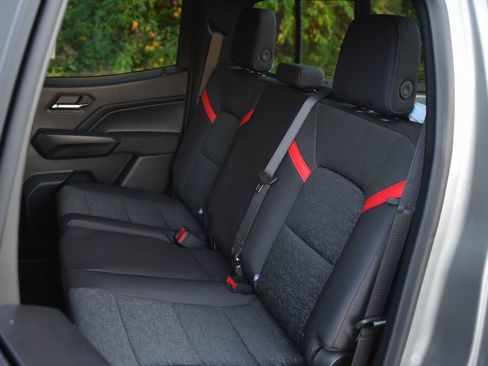 New 2026 Chevrolet Colorado Z71 image 11