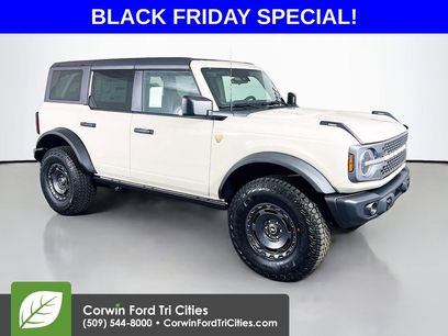 New 2025 Ford Bronco Badlands w/ Sasquatch Package