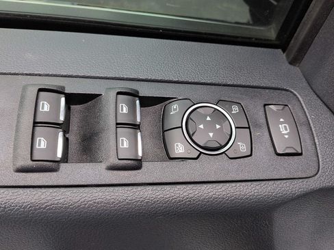 Used 2022 Ford F250 Platinum w/ Tremor Off-Road Package AWD/4WD image 17