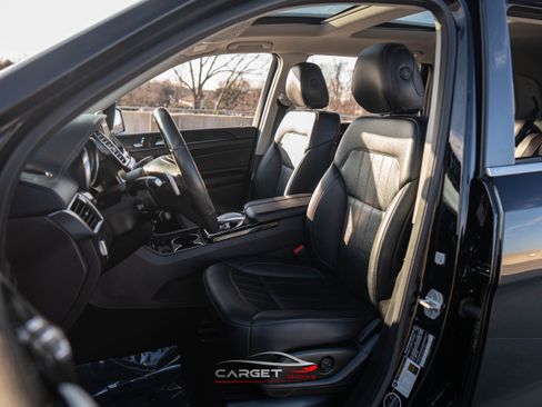 Used 2017 Mercedes-Benz GLS 450 4MATIC w/ Premium Package image 16