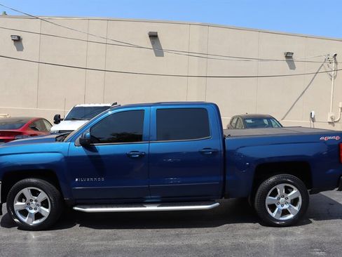 Used 2017 Chevrolet Silverado 1500 LT w/ All Star Edition AWD/4WD image 4