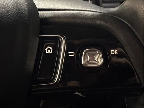 Used 2023 Lincoln Corsair Reserve w/ Equipment Group 202A image 24