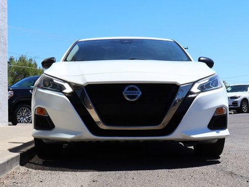 Used 2021 Nissan Altima 2.5 SR FWD image 17