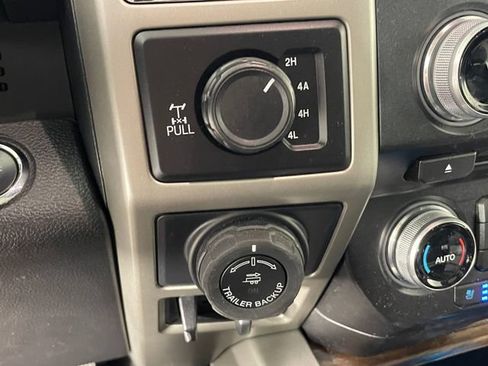 Certified 2018 Ford F150 Lariat w/ Equipment Group 502A Luxury AWD/4WD image 9
