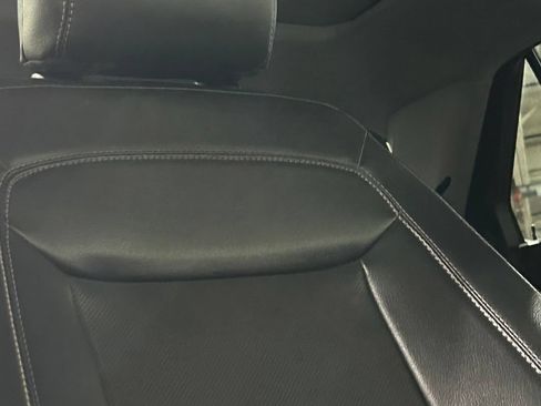 Used 2022 Ford Explorer Limited w/ Equipment Group 301A AWD/4WD image 67
