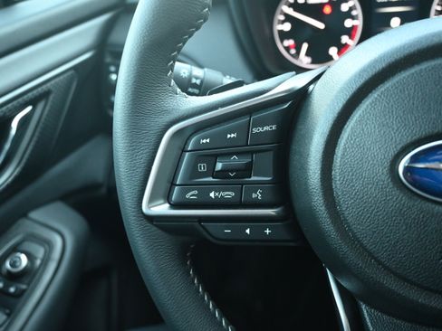 Used 2025 Subaru Outback Premium image 18