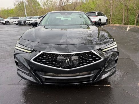 Used 2023 Acura TLX image 3