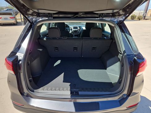 Certified 2022 Chevrolet Equinox LS image 26