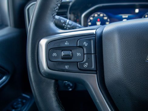 Used 2023 Chevrolet Silverado 1500 LT AWD/4WD image 20
