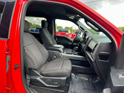 Used 2018 Ford F150 XLT w/ Equipment Group 302A Luxury AWD/4WD image 29