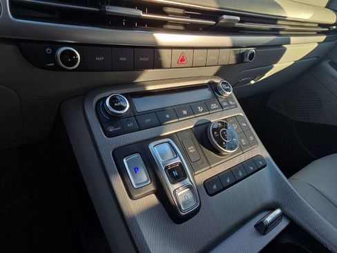 Used 2023 Hyundai Palisade SEL w/ Premium Package image 19