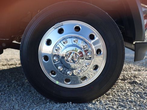 New 2024 RAM 5500 Tradesman image 16