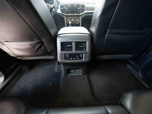 Used 2019 Volkswagen Atlas SEL image 22