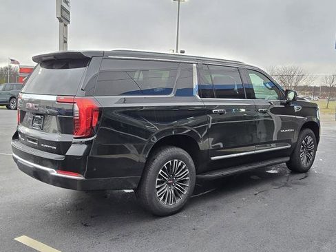 New 2026 GMC Yukon XL Elevation w/ Elevation Premium Package image 3