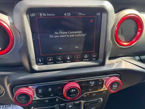 Used 2020 Jeep Wrangler Unlimited Rubicon AWD/4WD image 24