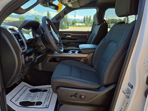 Used 2026 RAM 1500 Big Horn AWD/4WD image 2