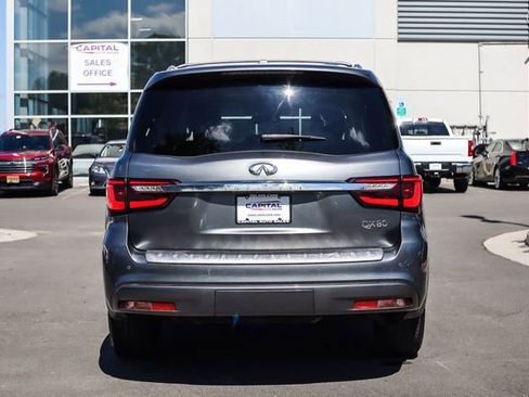 Used 2018 INFINITI QX80 4WD w/ Driver Assistance Package image 10