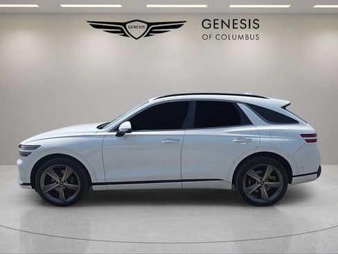 Used 2024 Genesis GV70 3.5T Sport w/ Sport Prestige Package AWD/4WD image 3