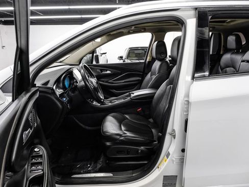 Used 2017 Buick Envision Essence image 4