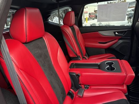 Used 2022 Acura MDX A-Spec image 16