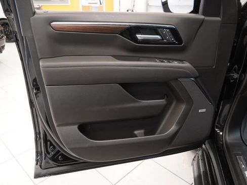 New 2026 Chevrolet Tahoe High Country w/ Sun And Tow Package AWD/4WD image 5