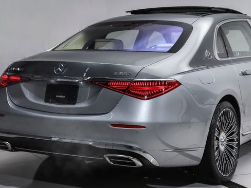 Used 2024 Mercedes-Benz Maybach S 580 4MATIC image 4