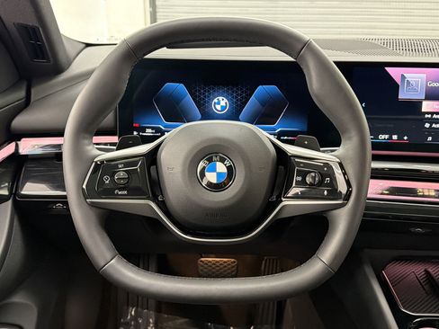 Certified 2026 BMW 530i RWD image 11