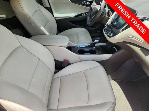 Used 2024 Chevrolet Malibu LT FWD image 13