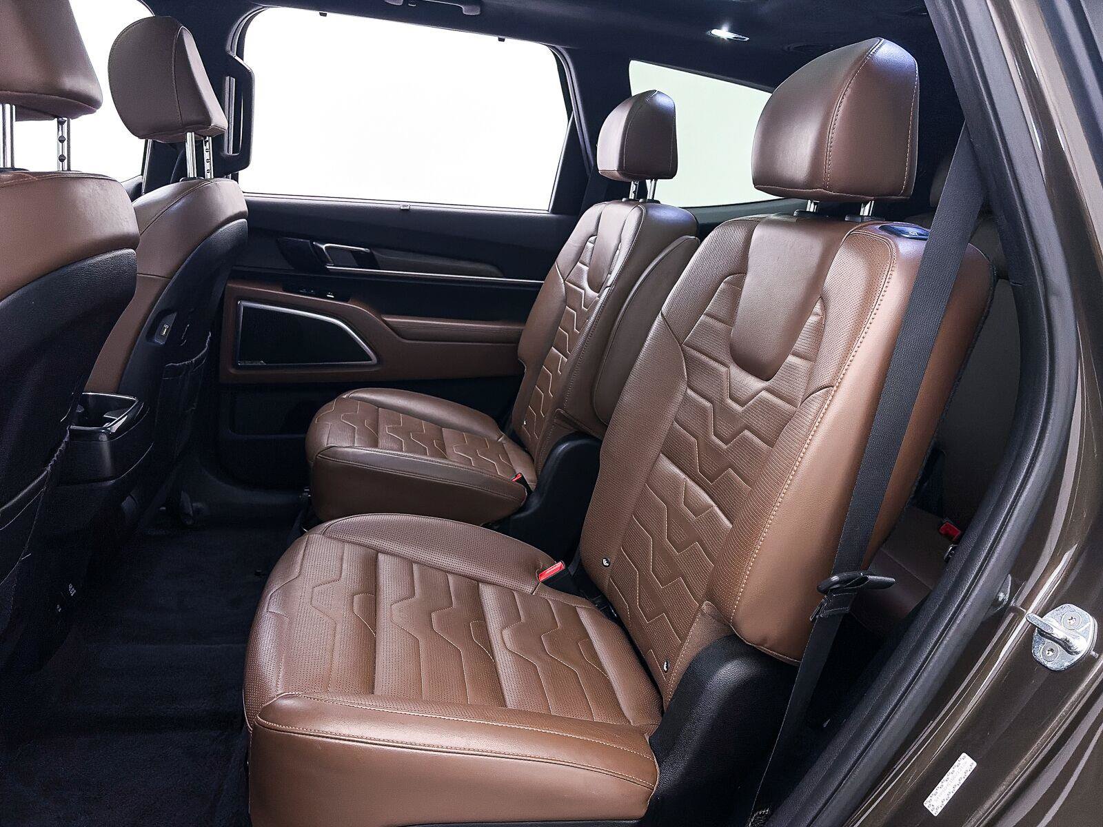 Used 2022 Kia Telluride SX w/ SX Prestige Package AWD/4WD image 41