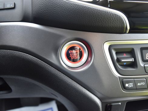 Used 2019 Honda Pilot EX-L image 17