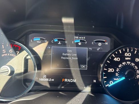 Used 2018 Ford F150 Lariat w/ Equipment Group 502A Luxury image 24