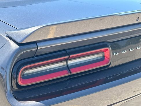Used 2022 Dodge Challenger GT AWD/4WD image 27