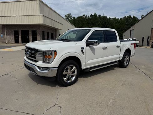 Used 2023 Ford F150 Lariat w/ Trailer Tow Package AWD/4WD image 1