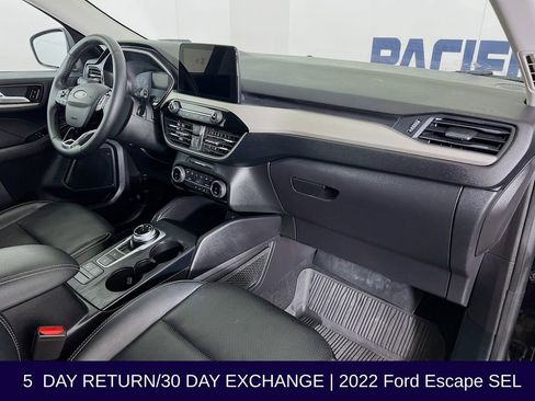 Used 2022 Ford Escape SEL image 34