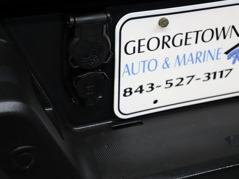Used 2021 Ford F150 Lariat AWD/4WD image 28