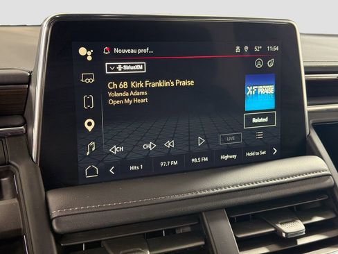 Used 2024 GMC Yukon SLE w/ Max Trailering Package AWD/4WD image 17