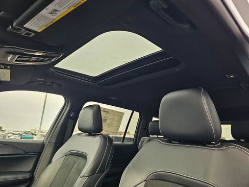 New 2025 Jeep Grand Cherokee L Altitude image 27