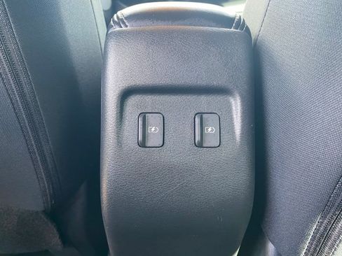 Used 2024 Nissan Kicks SV FWD image 24