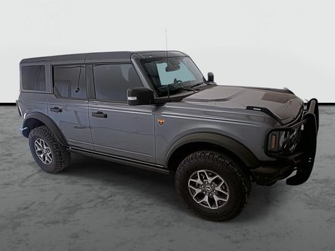 Used 2022 Ford Bronco Badlands AWD/4WD image 5