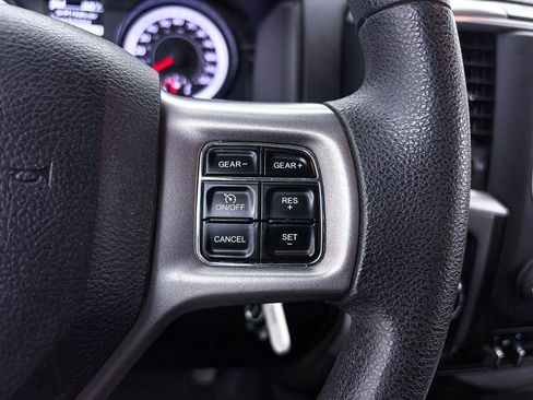 Used 2023 RAM 1500 Classic SLT image 27