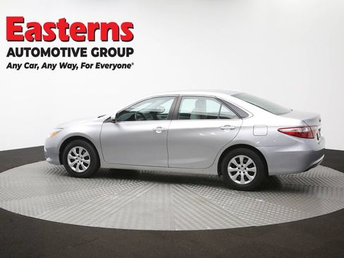 Used 2015 Toyota Camry LE FWD image 60