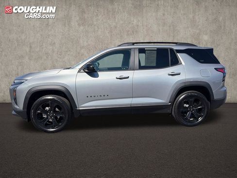 Used 2025 Chevrolet Equinox LT w/ Midnight Edition FWD image 4