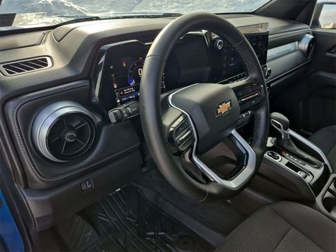 Used 2023 Chevrolet Colorado LT w/ LT Convenience Package II image 21