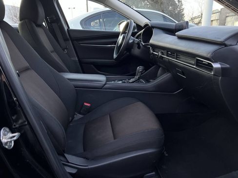 Used 2021 MAZDA MAZDA3 Sedan image 13