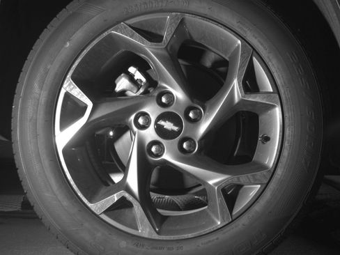 Used 2025 Chevrolet Trax LT FWD image 18