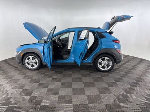 Used 2023 Hyundai Kona SEL image 11