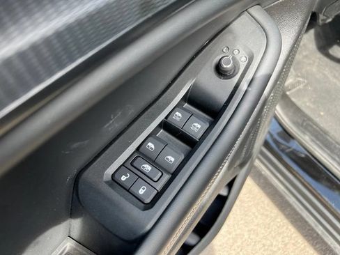 Used 2024 Jeep Grand Cherokee L Laredo AWD/4WD image 24