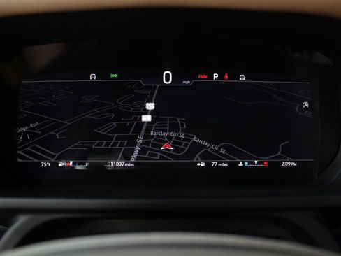 Used 2025 Land Rover Defender 110 V8 image 55