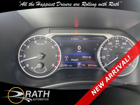 Used 2024 Nissan Sentra SV image 13